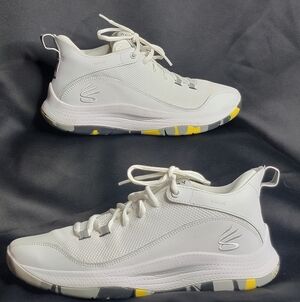 Under Armour 3Z5 Steph Curry Athletic Sneaker Gym Training Shoe Size 9.5M, 11W
